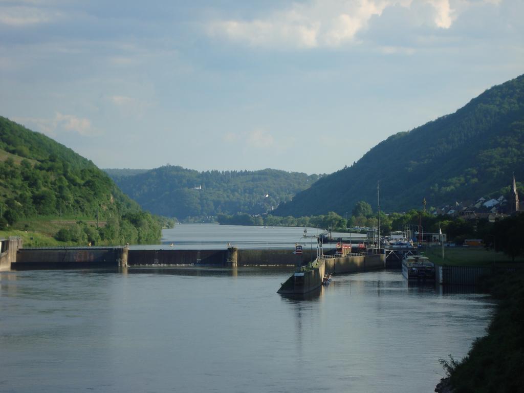 Residenz Moselstausee Sankt Aldegund Ngoại thất bức ảnh