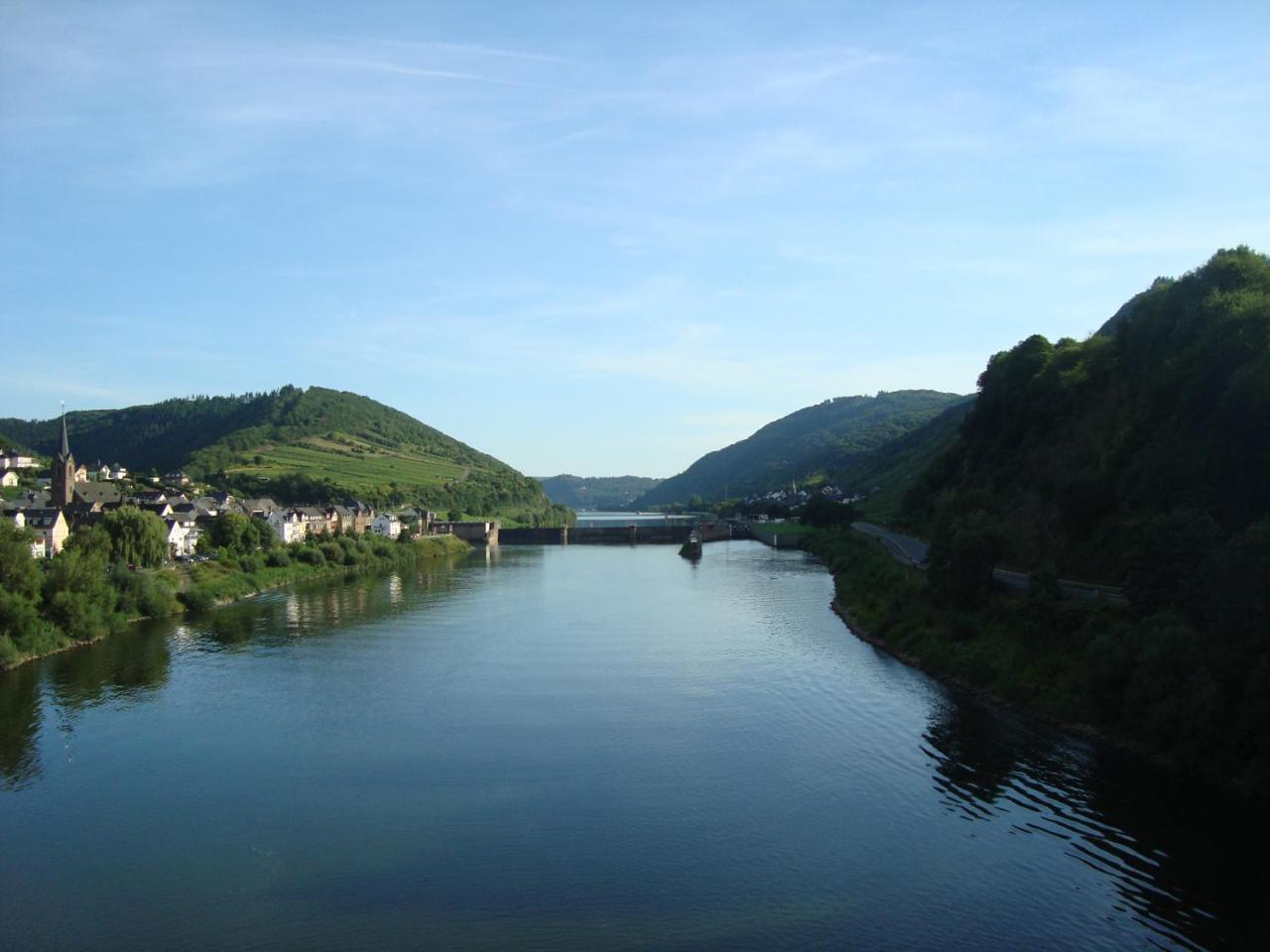 Residenz Moselstausee Sankt Aldegund Ngoại thất bức ảnh